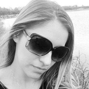 Meet your Posher, Justine